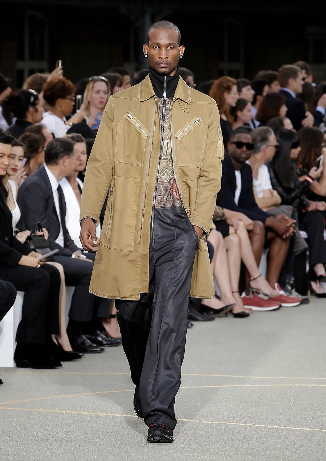 Givenchy S S17 Metalmagazine 17