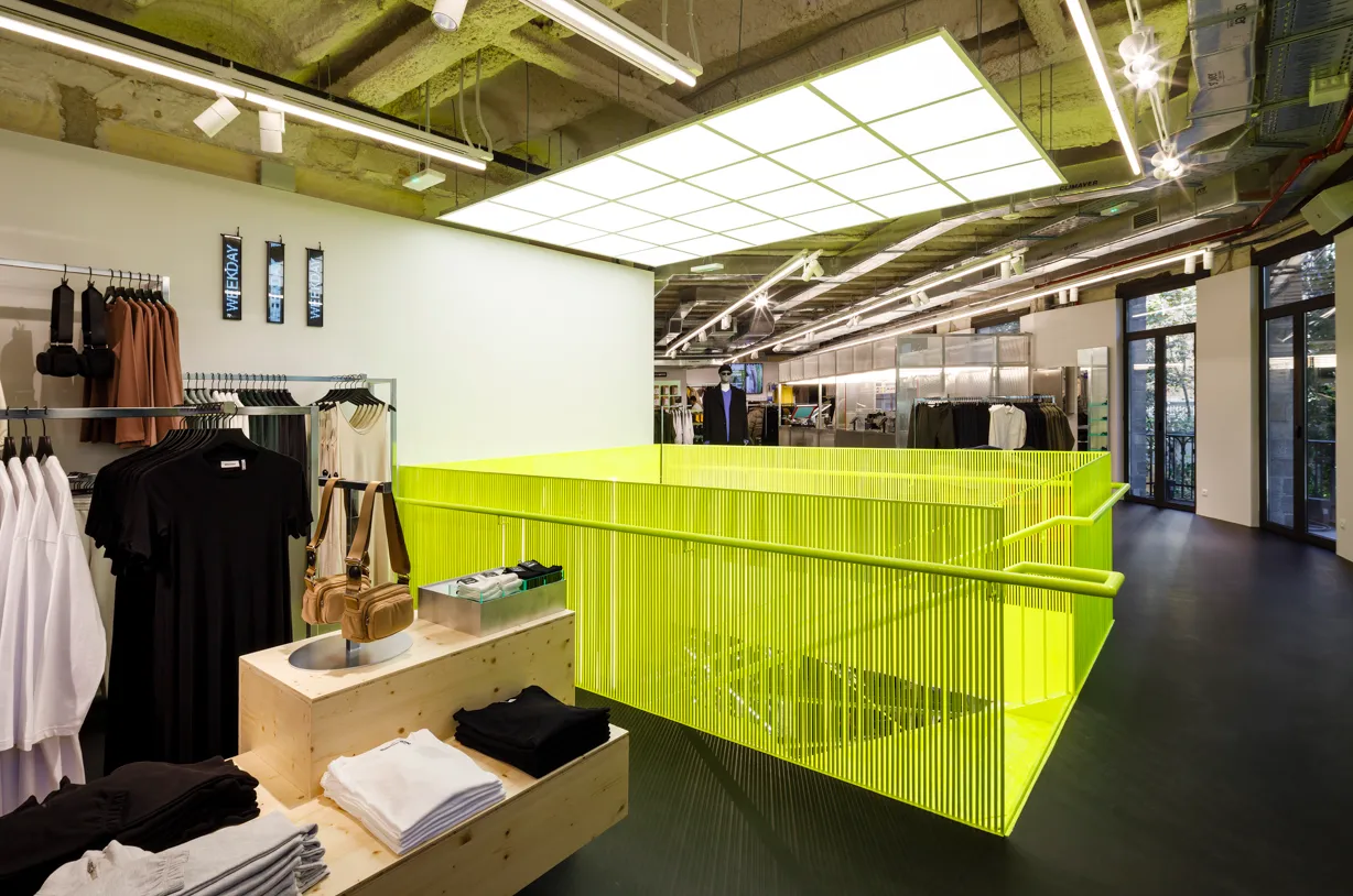 Weekday Barcelona First Floor.jpg