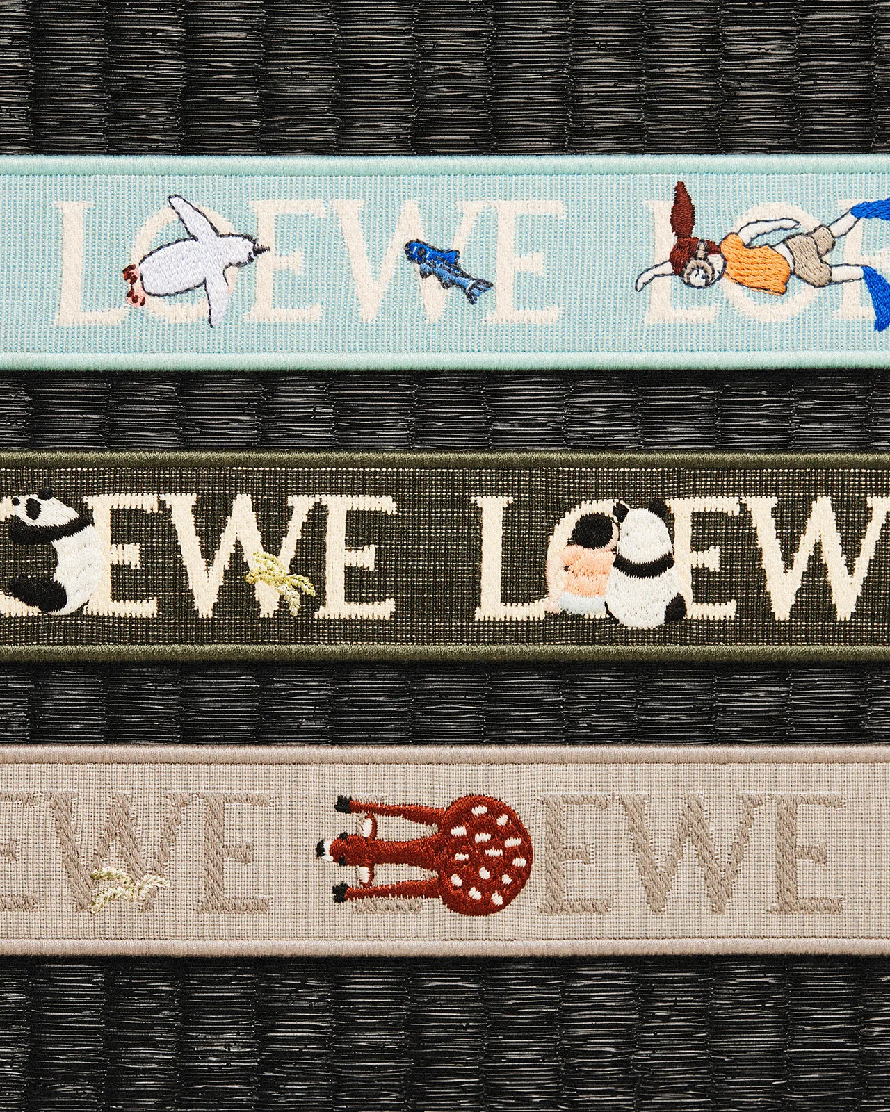Loewe S S24 Preco Gifting Themes Rgb Cropped 4 X5 39