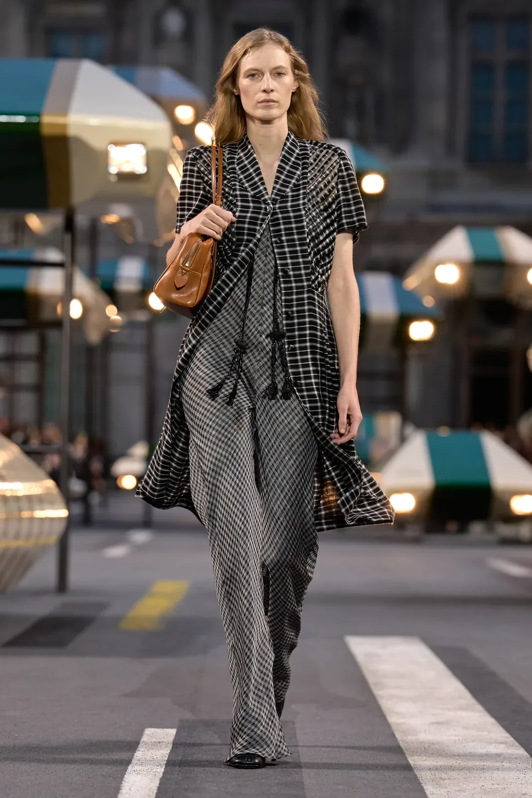 metal-louis-vuitton-ss27-32