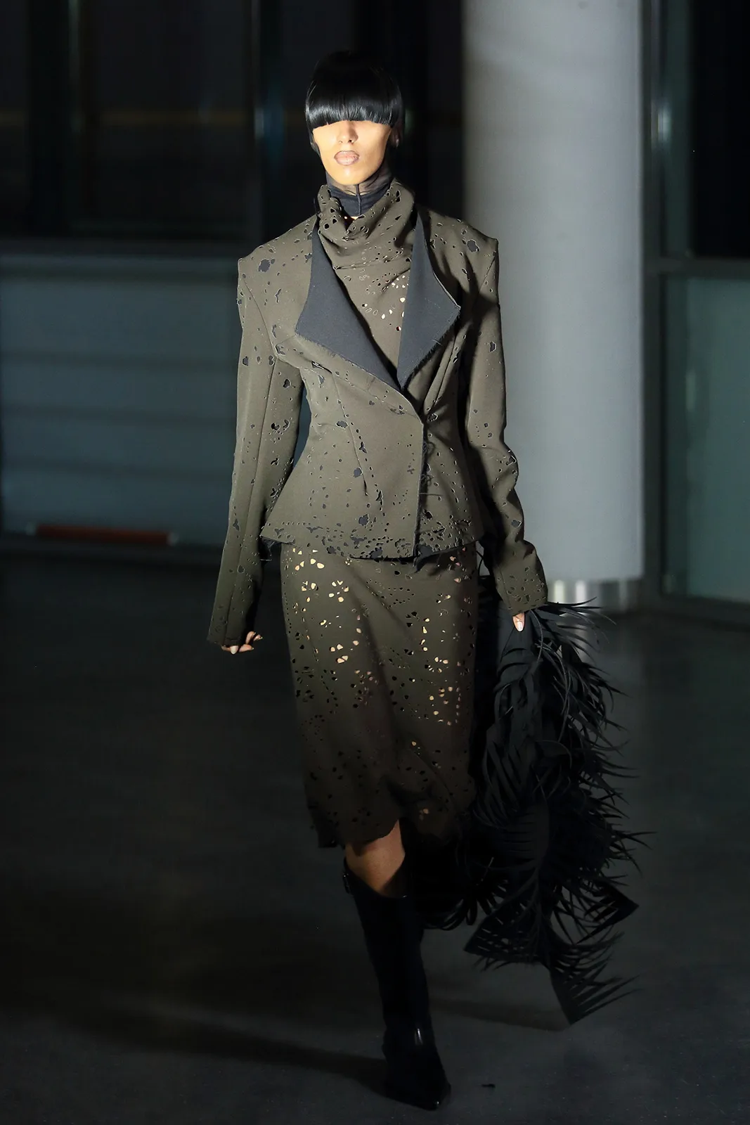 Sia_Arnika_AW24_Look30_by_Boris_Marberg_for_BFW