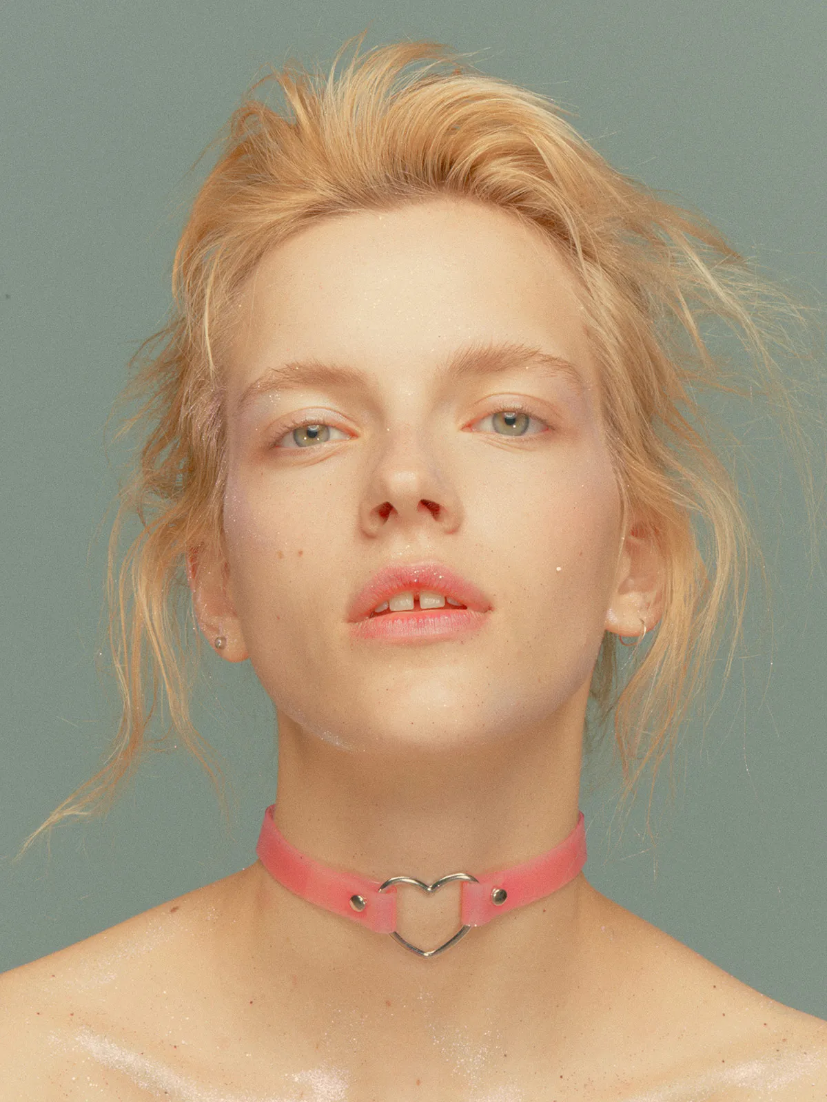 Willand Joan Metalmagazine 6.jpg