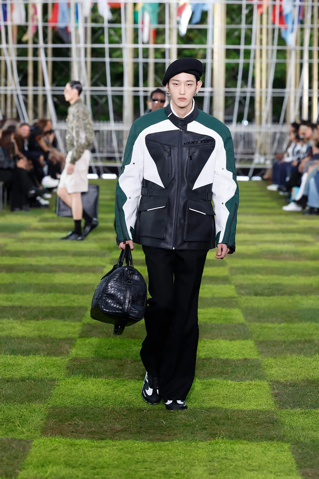 LOUIS-VUITTON-SPRING-SUMMER-2025_14.jpg