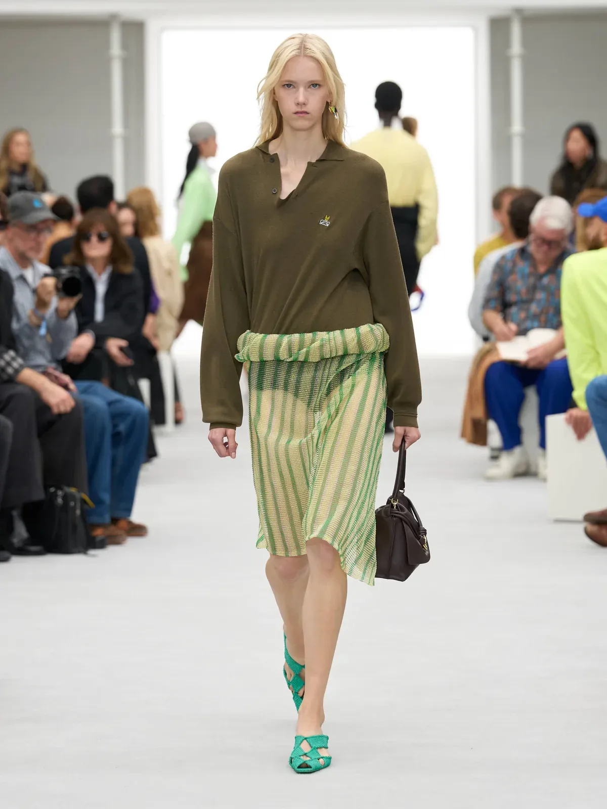 metal-loewe-ss27-38