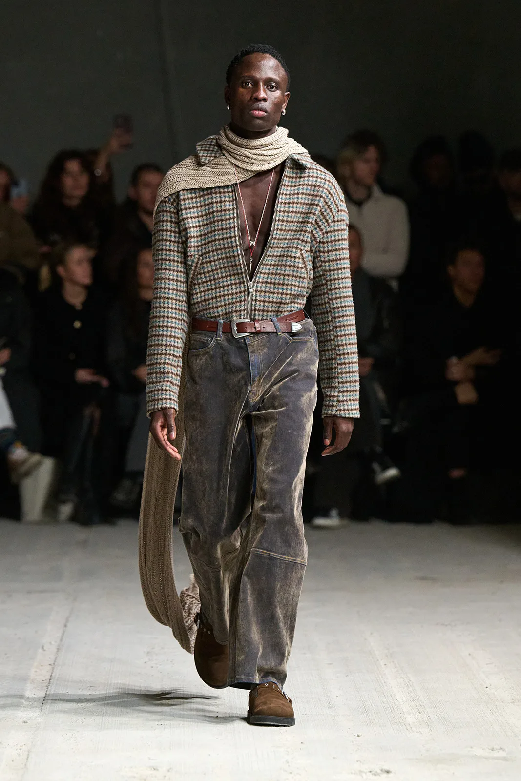 AW25-Copenhagen-Fashion-Week-Won-Hundred-Runway-2x3-James-Cochrane-2