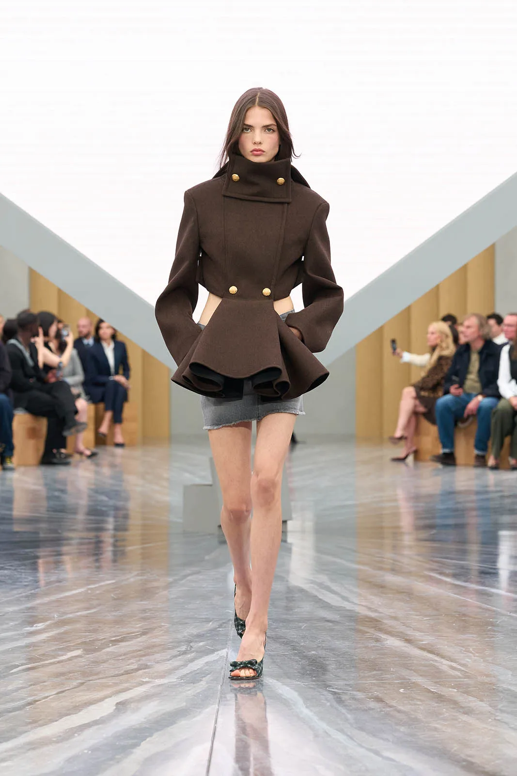 DIOR_W_RTW_SS26_10