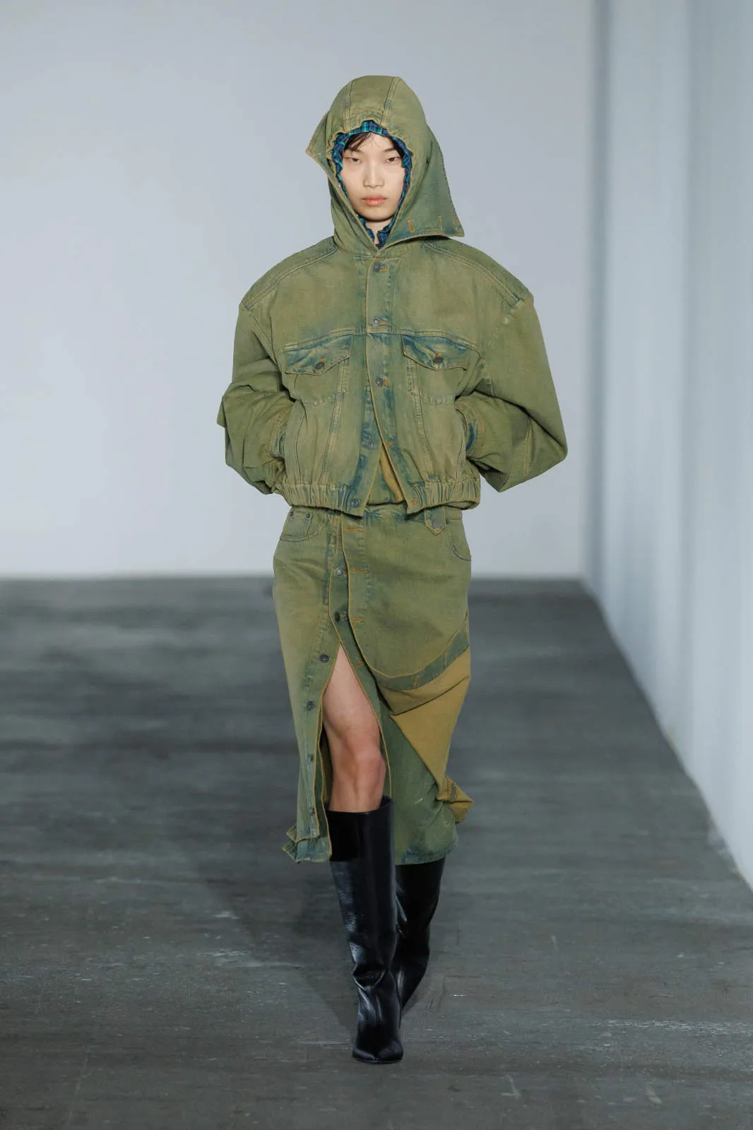 Egonlab_fw26_runway_press_look33
