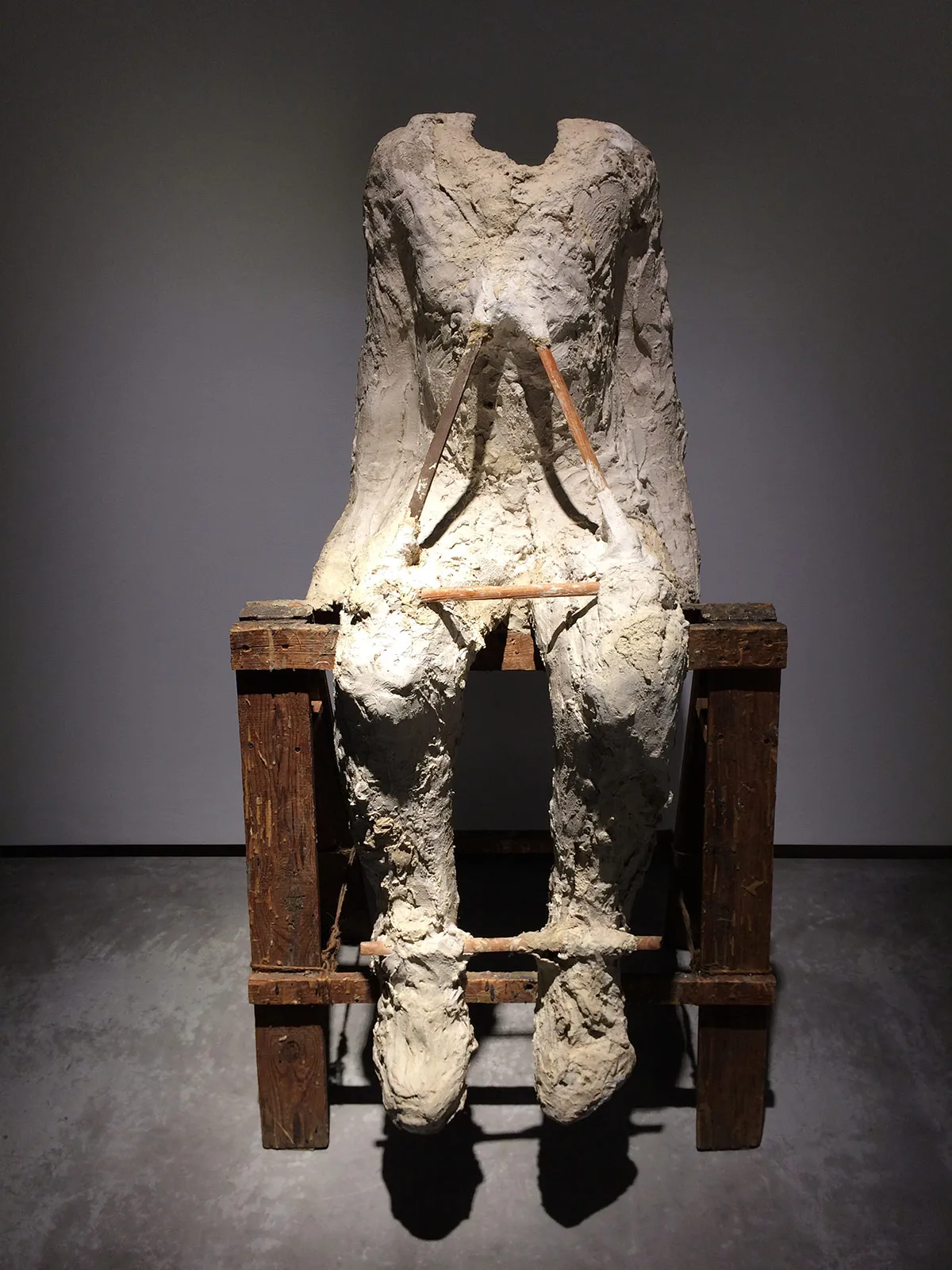 Magdalena Abakanowicz Metalmagazine 8
