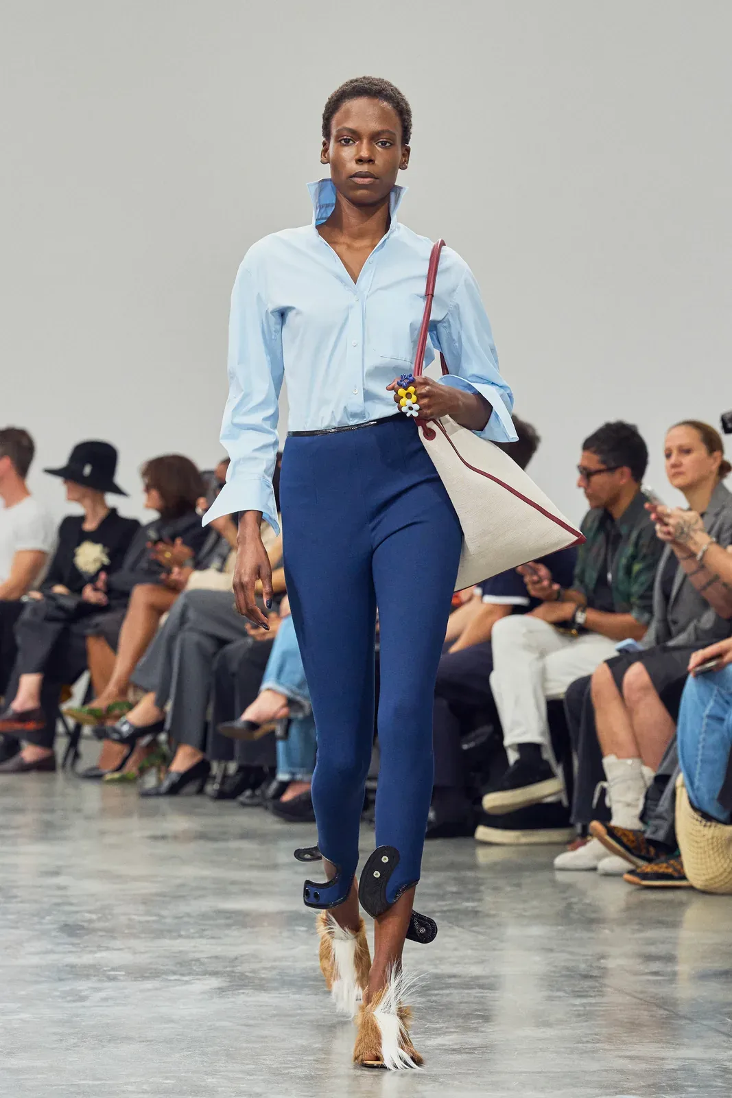 metal-courreges-05