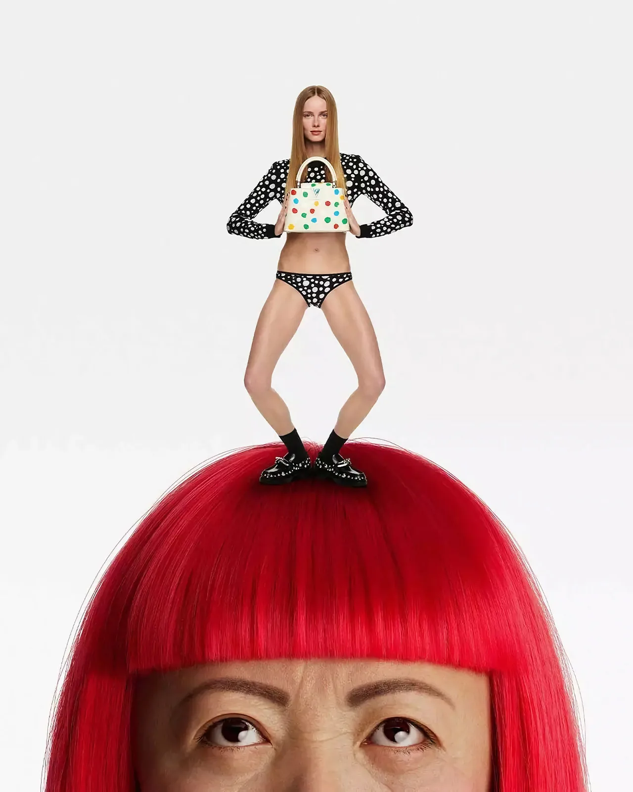 Metal Yayoi Kusama Louis Vuitton 1