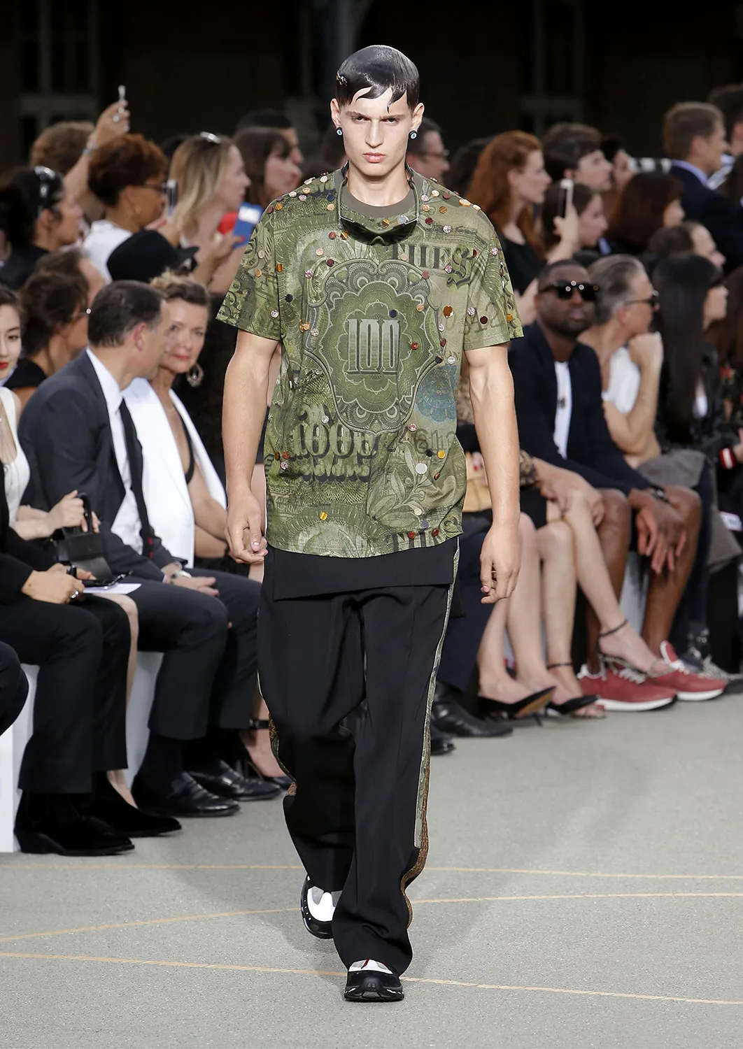 Givenchy S S17 Metalmagazine 14
