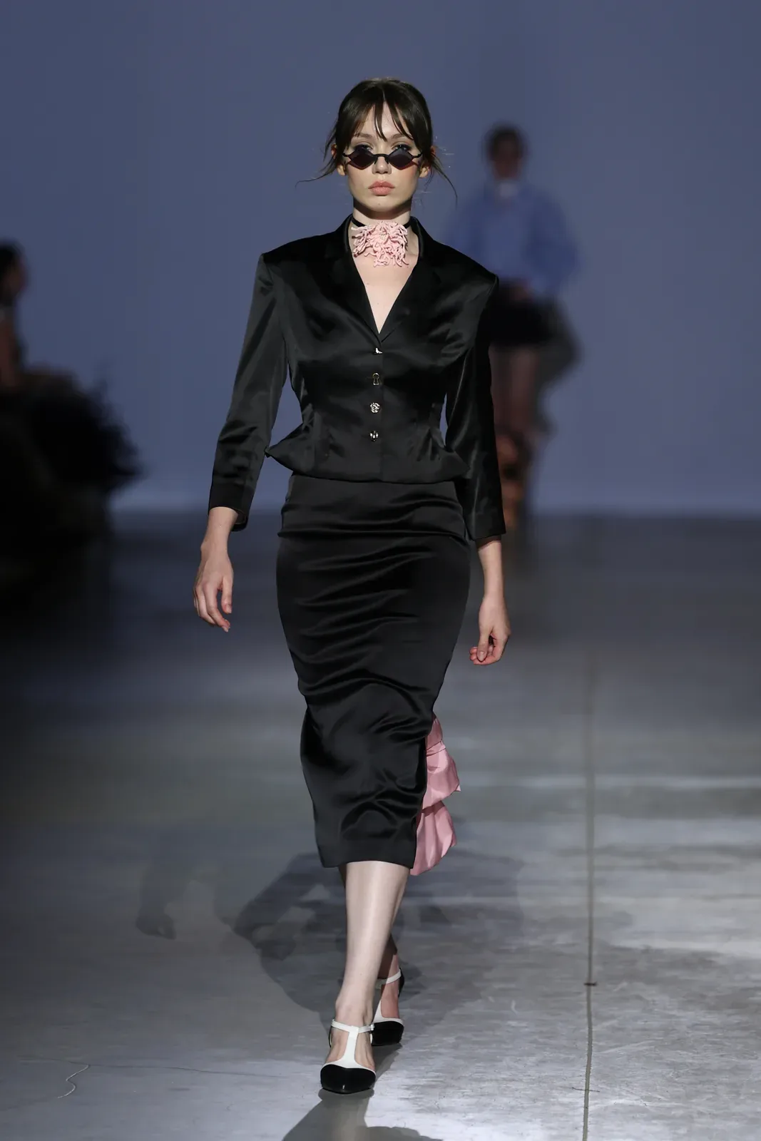 metal-ukrainian-fashion-week-ss27-22.webp