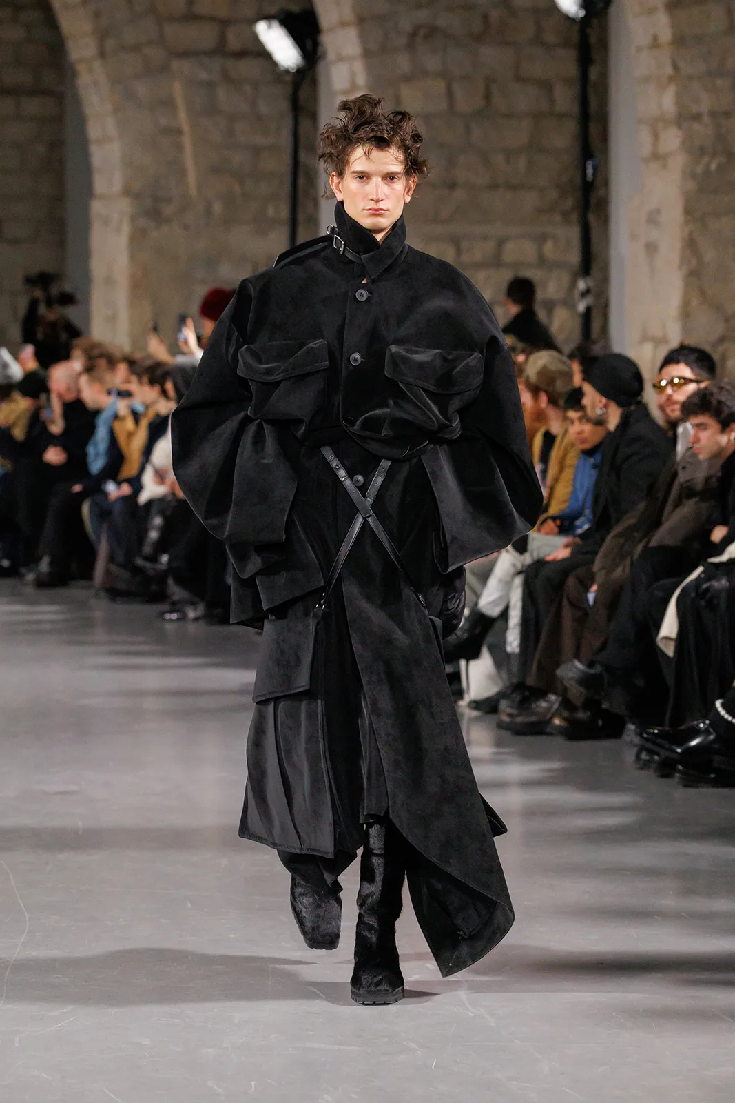seansuen_sean-suen-aw25-runway_2025-4