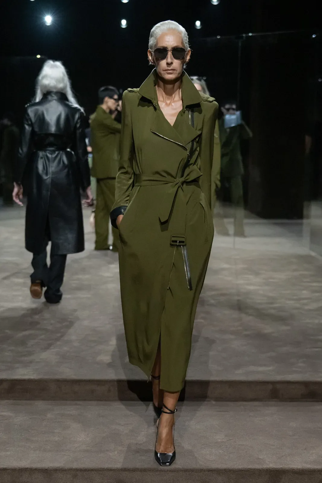metal-tom-ford-ss27-09