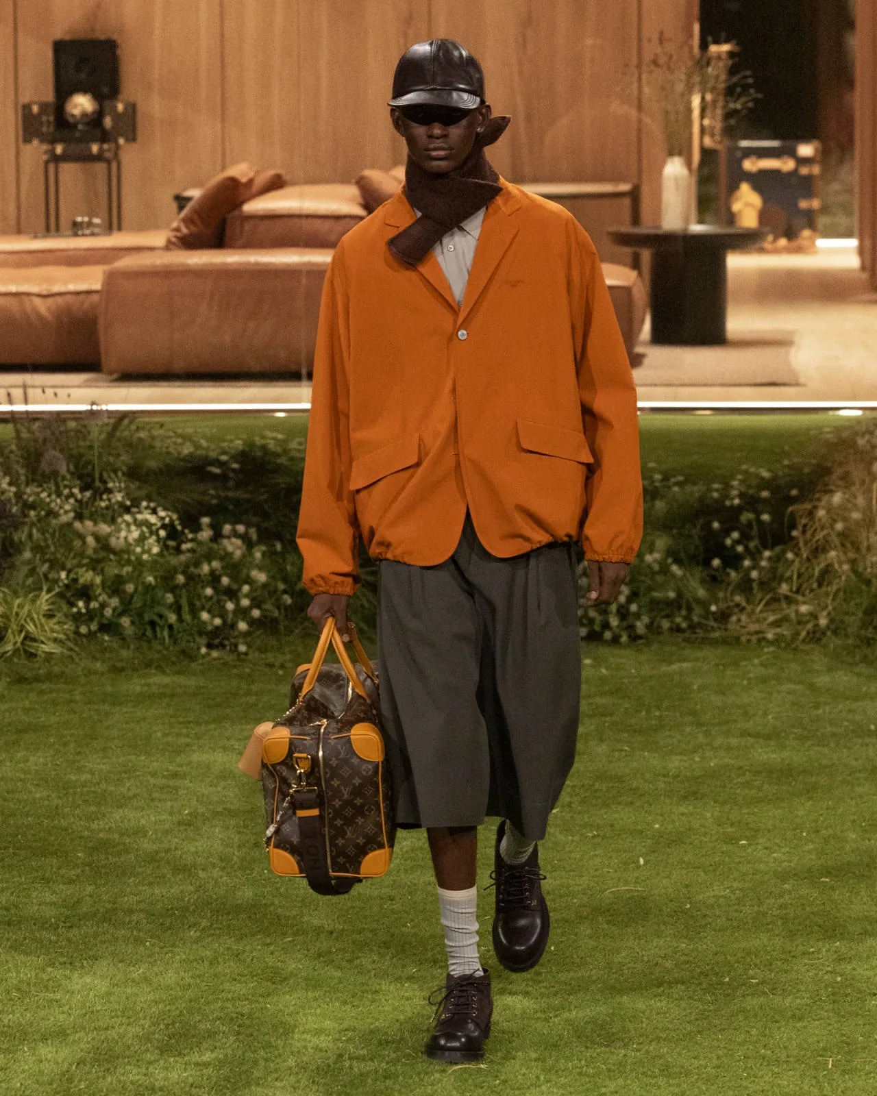 LOUIS-VUITTON-MEN-FALL-WINTER-2026_26
