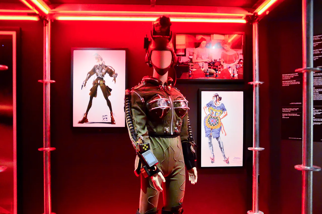Metal Jean Paul Gaultier13