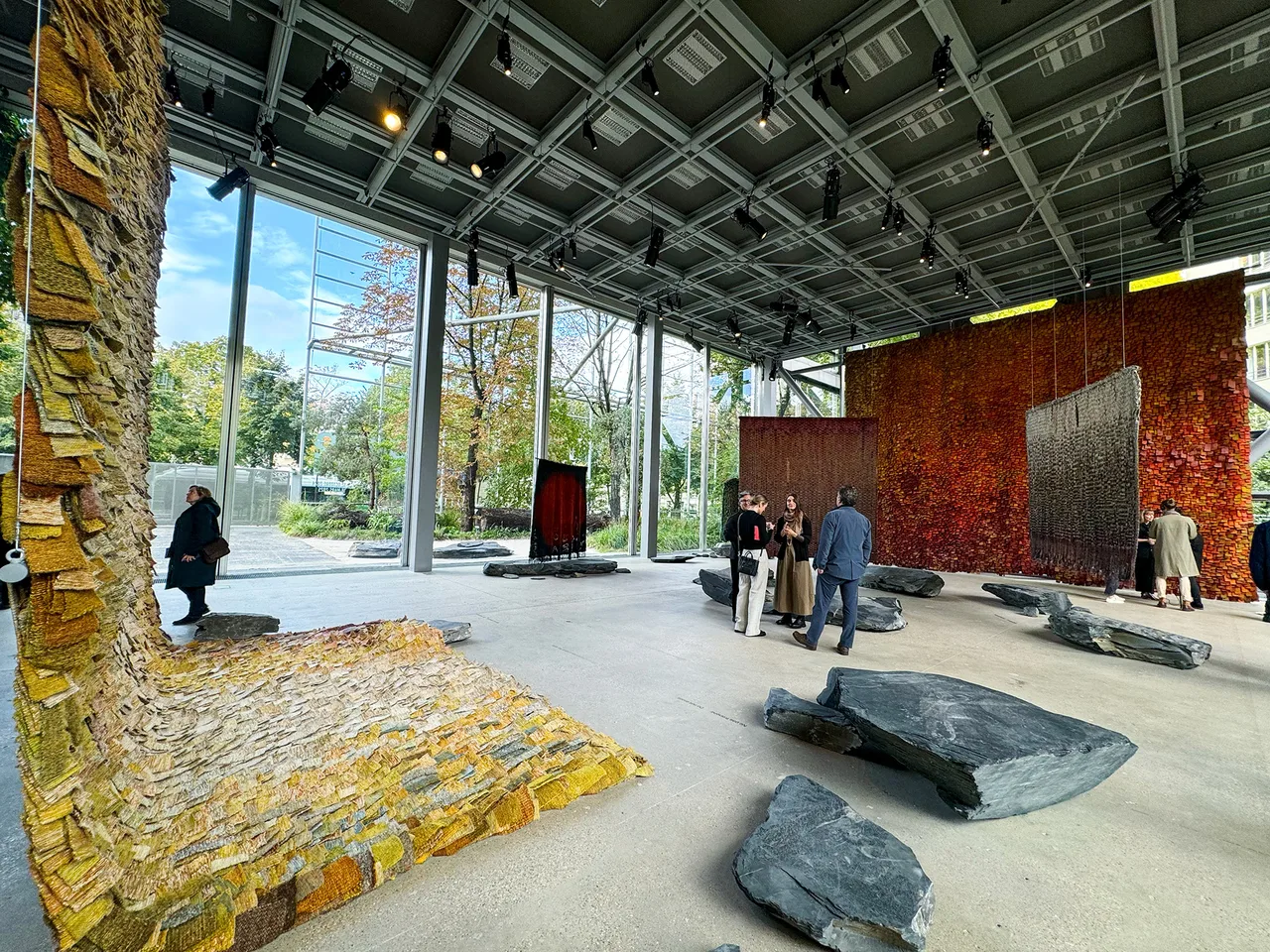 Fundacion-Cartier-Olga-de-Amaral-10-copia