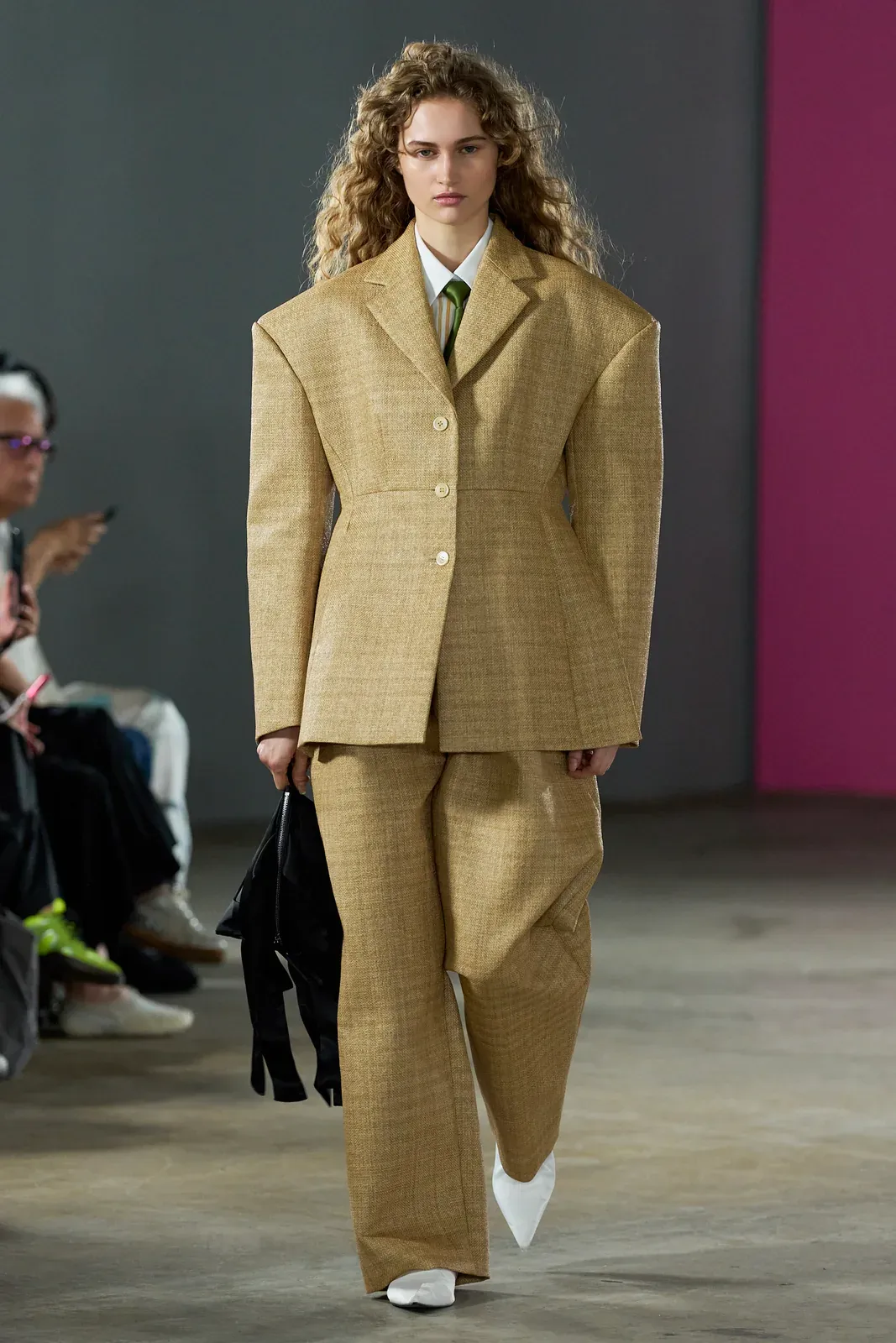 metal-tokyo-fashion-week-favourite-collections-enfold-07