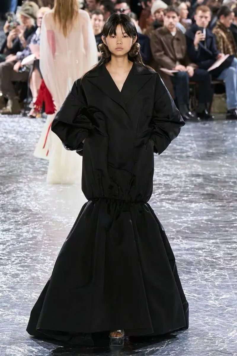 JeanPaulGaultier-HauteCouture_ss24_8.jpg