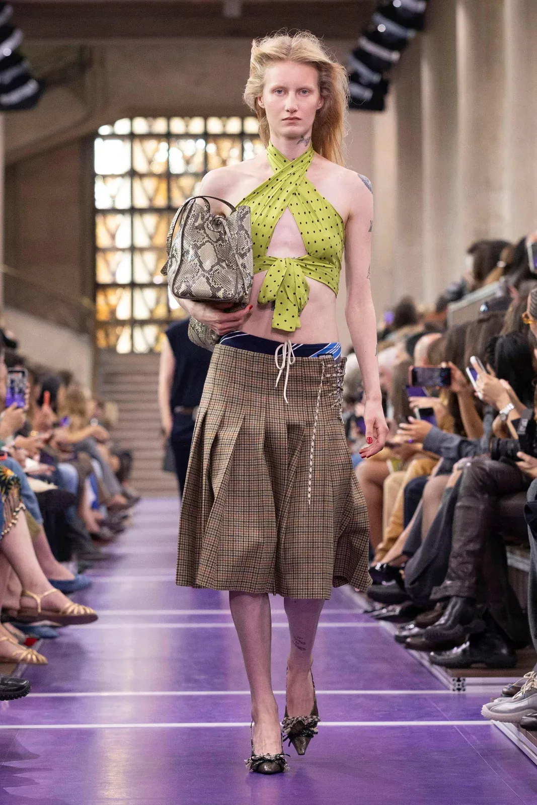 metal-miu-miu-ss27-12