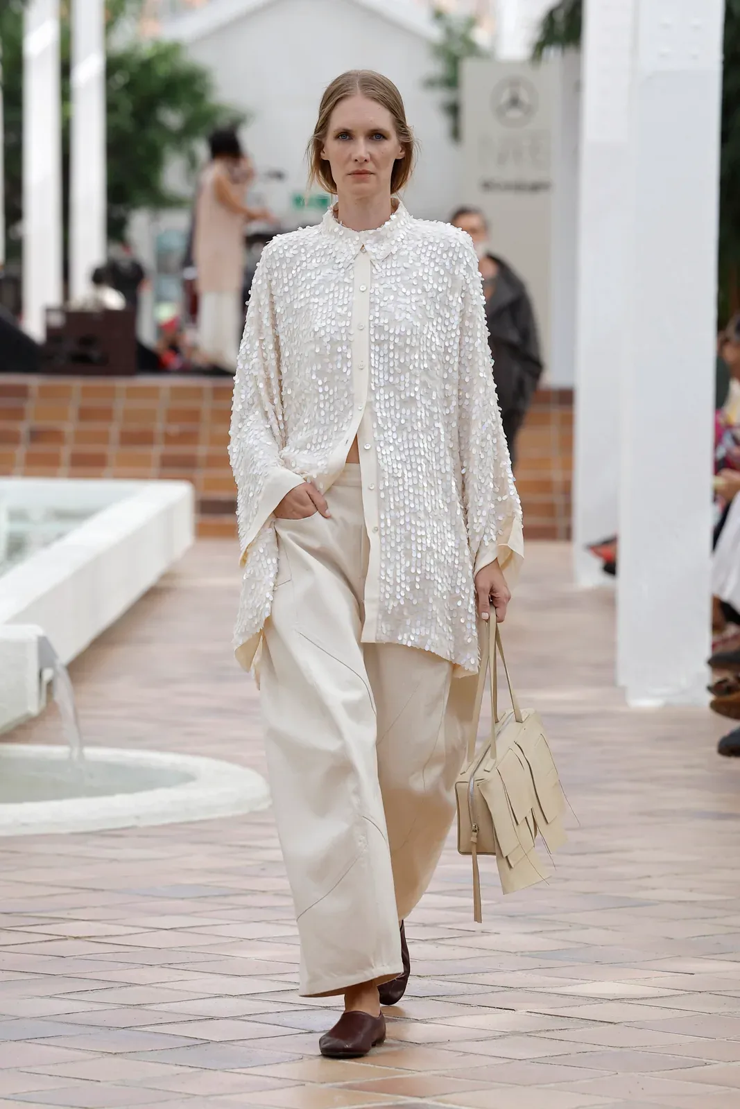 metal-adolfo-dominguez-ss27-13