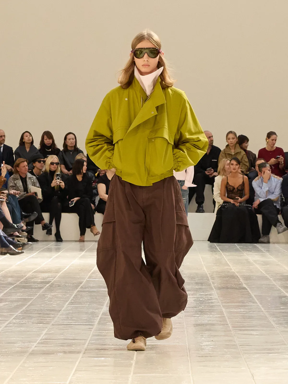 metal-balenciaga-ss27-33