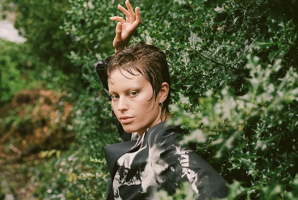 Chloe Baines x Reture