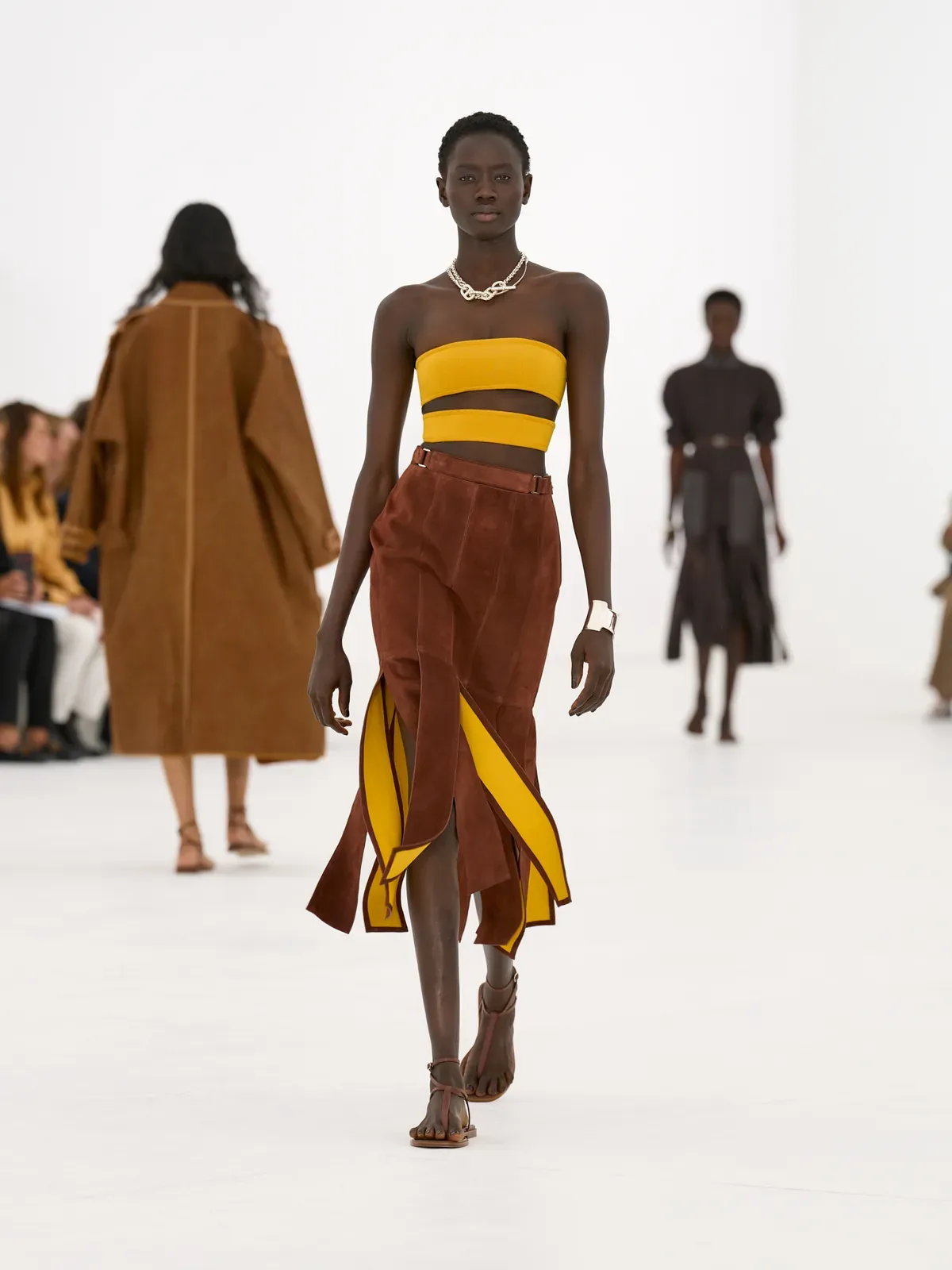 metal-hermes-ss27-28