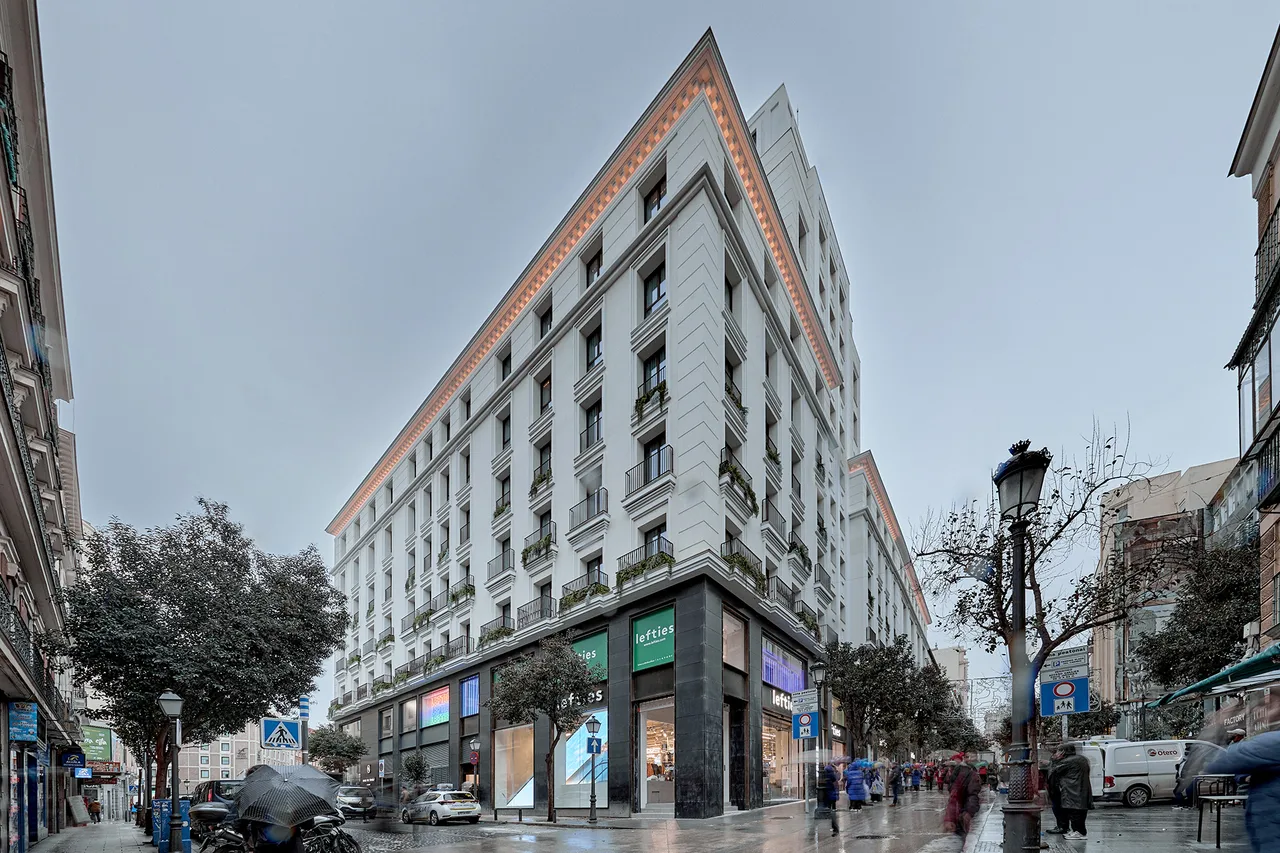 10 Lefties Digital Store Montera Madrid