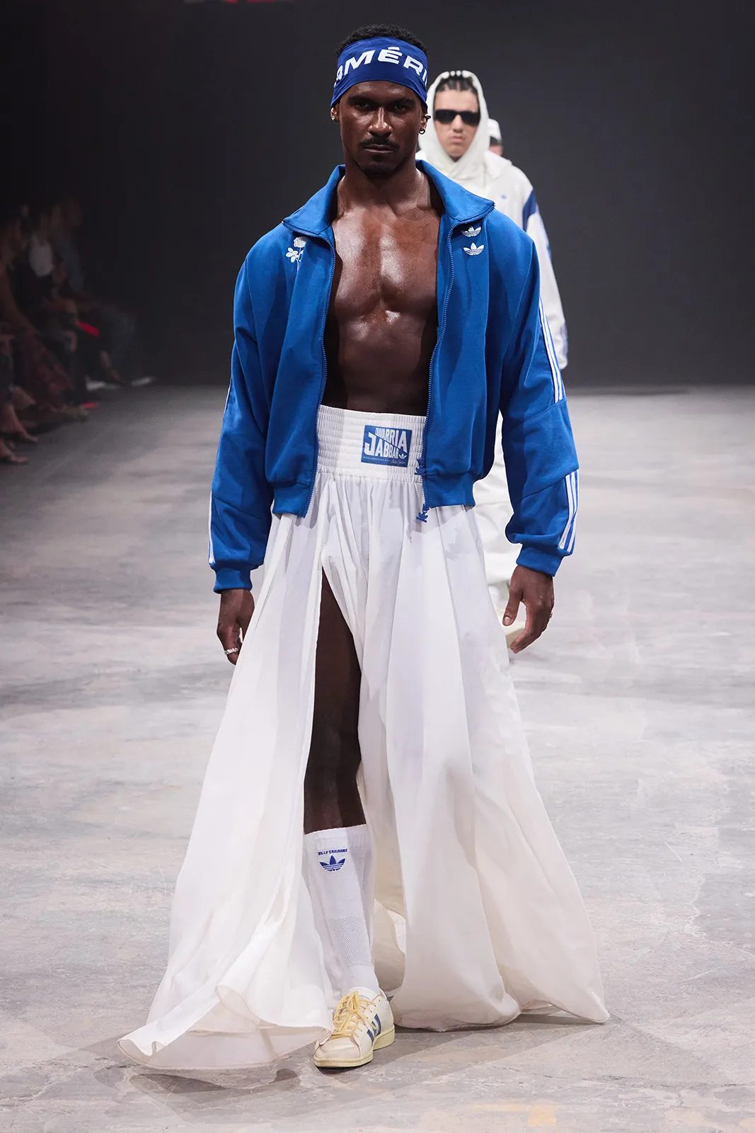 Look-64