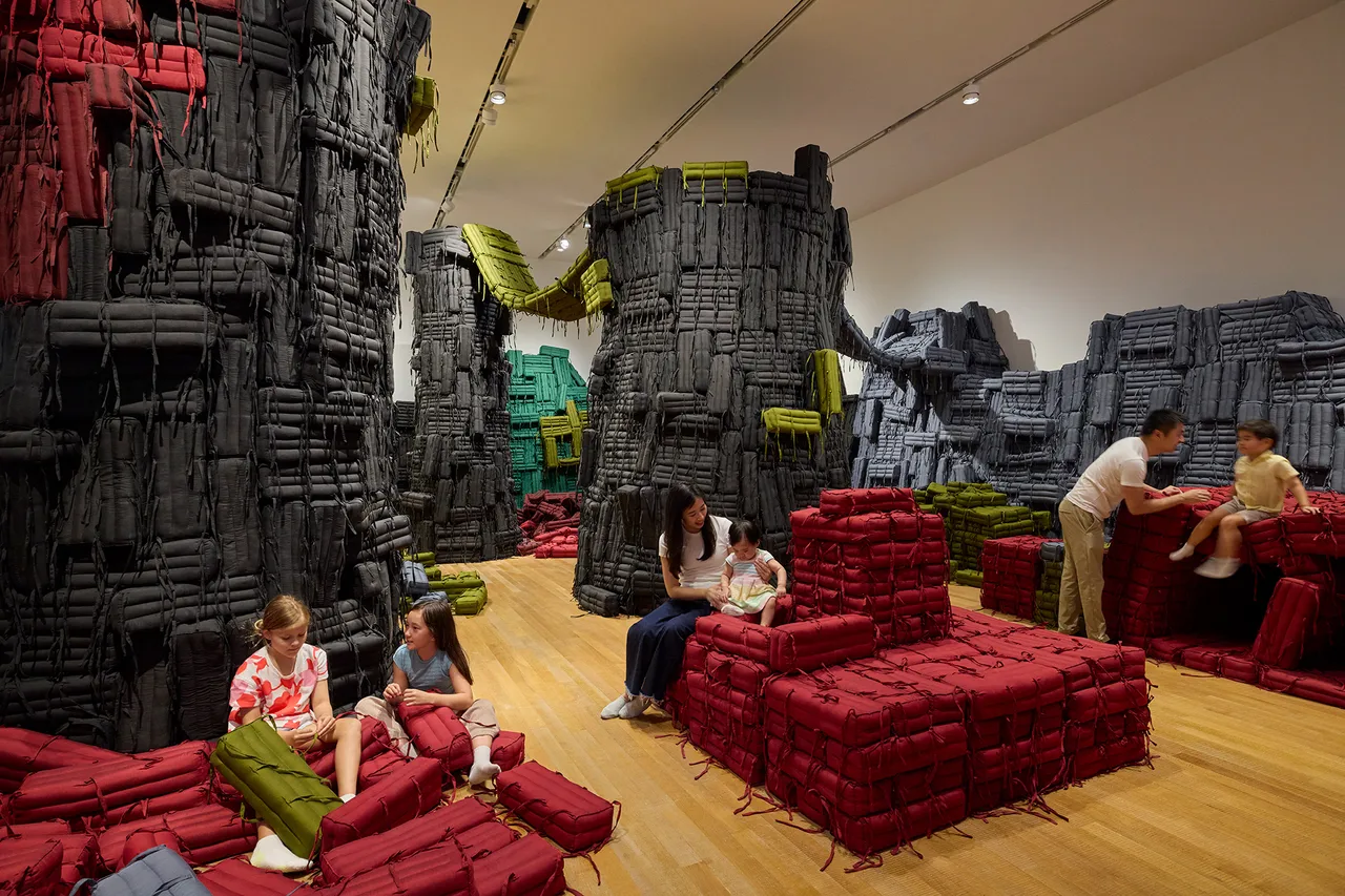 Dream-Rooms_installation-view_6