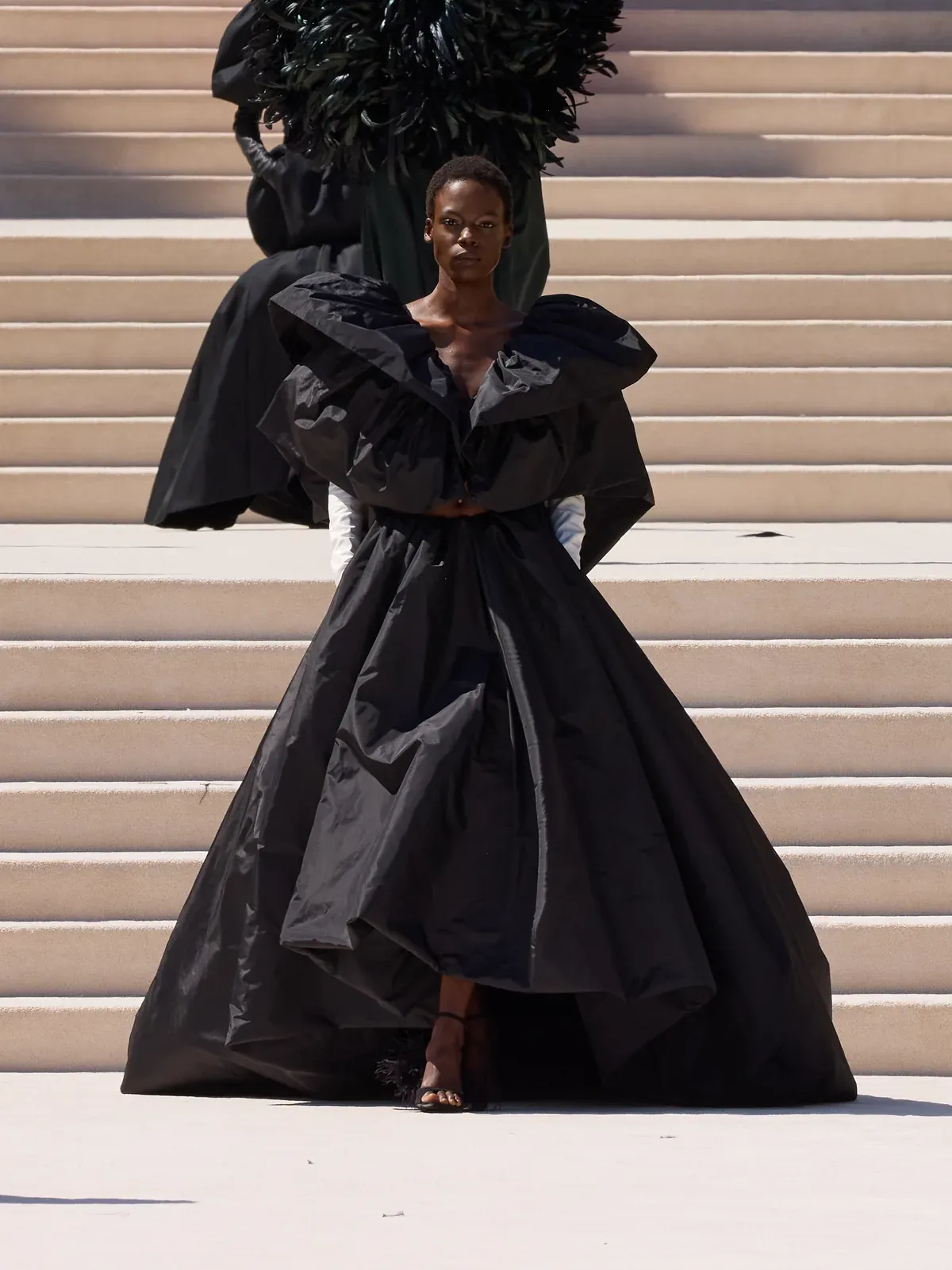 metal-balenciaga-couture-f-w-2026-33