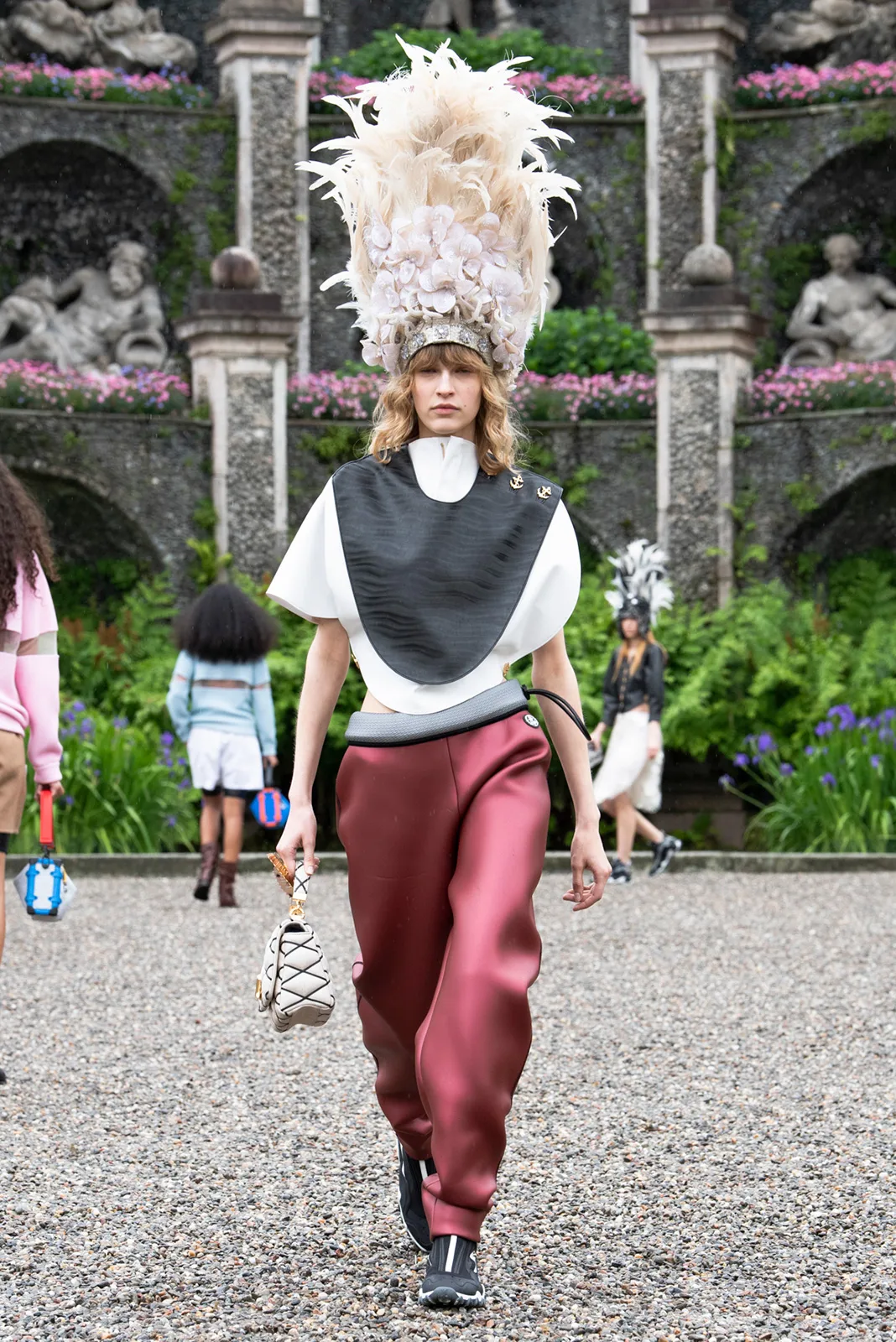 Louis Vuitton Cruise 2024 14