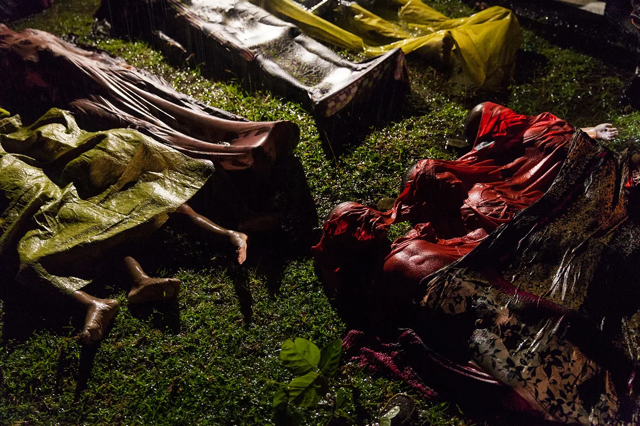 001 World Press Photo of the Year Nominee Patrick Brown Panos Pictures for Unicef
