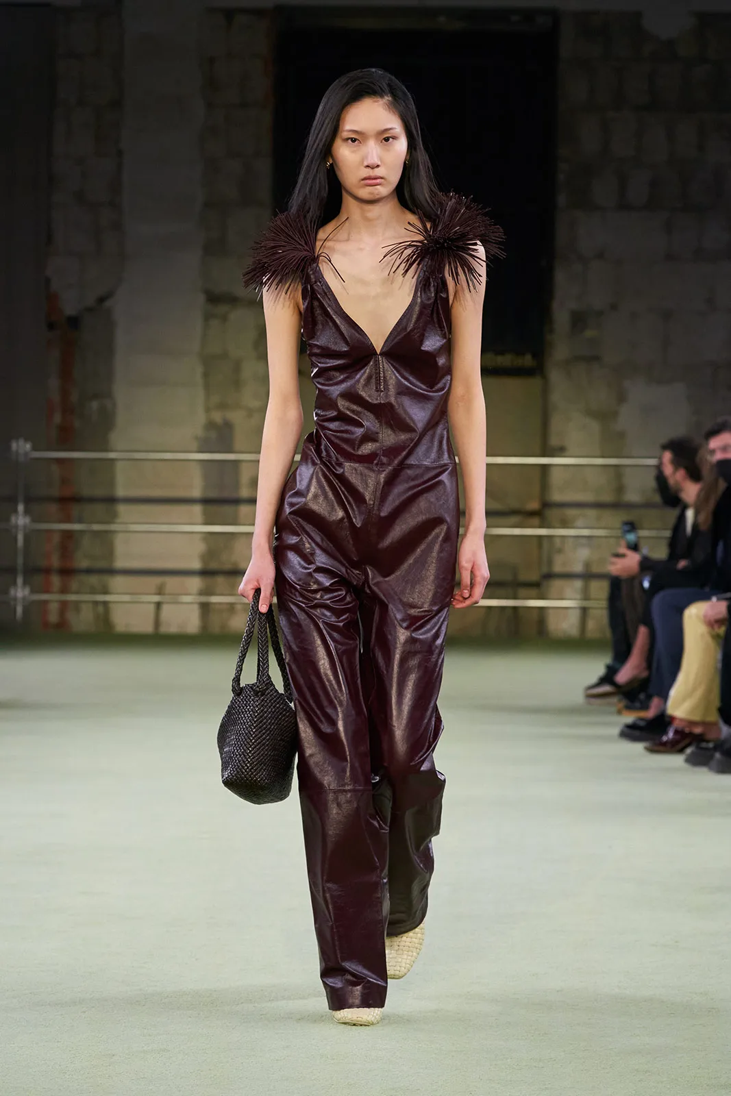 Bottega Veneta W22 007