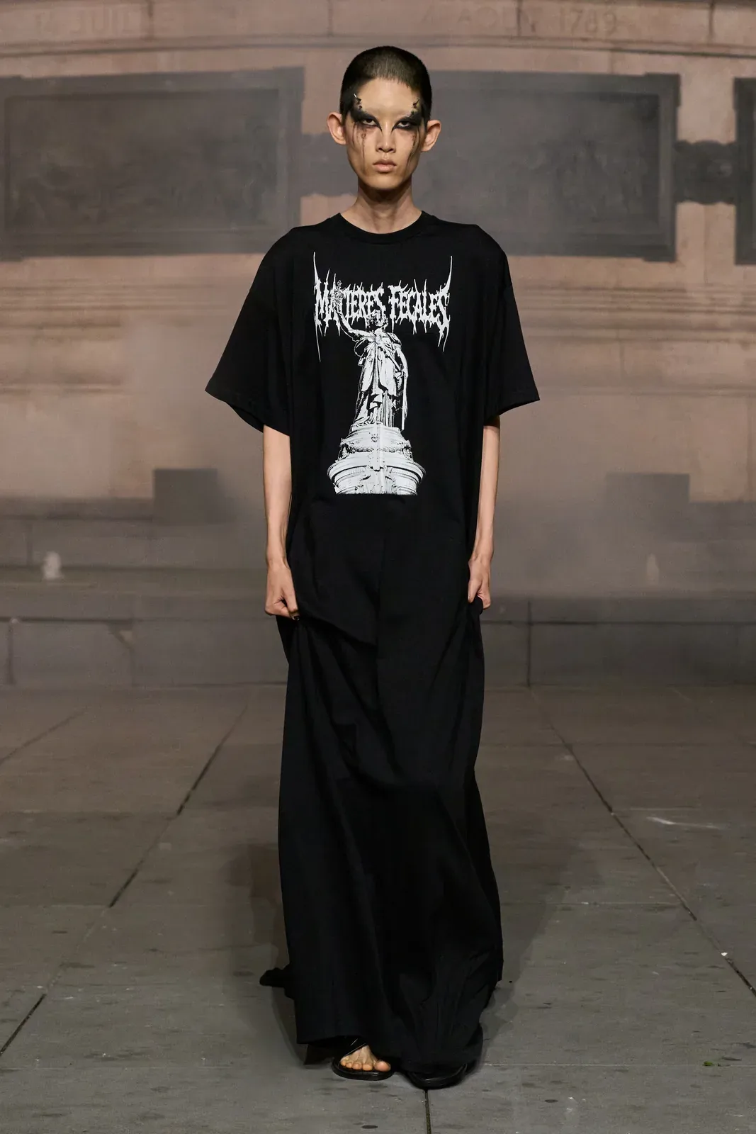 metal-matieres-fecales-ss27-25.webp