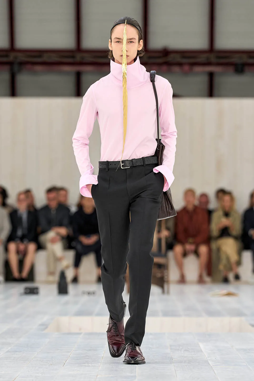 Loewe_Spring_Summer_2025_3