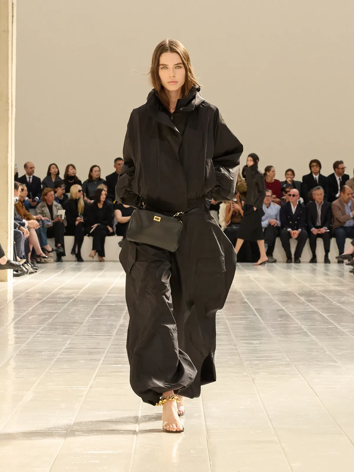metal-balenciaga-ss27-15
