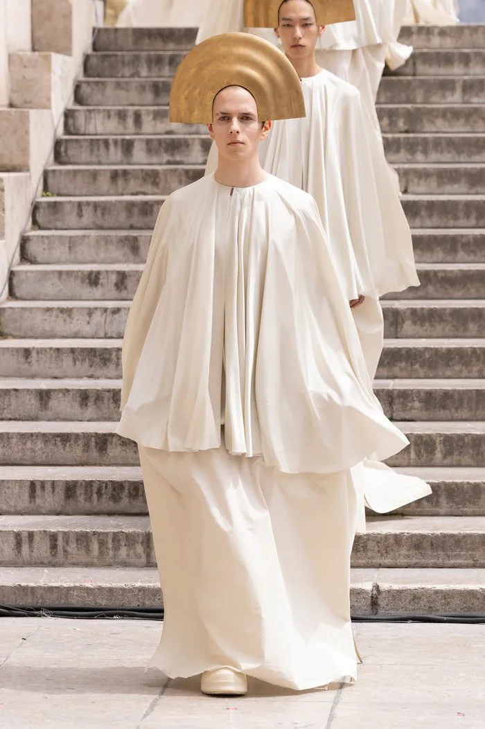 Rick-Owens-Menswear-SS25-Paris-4.jpg