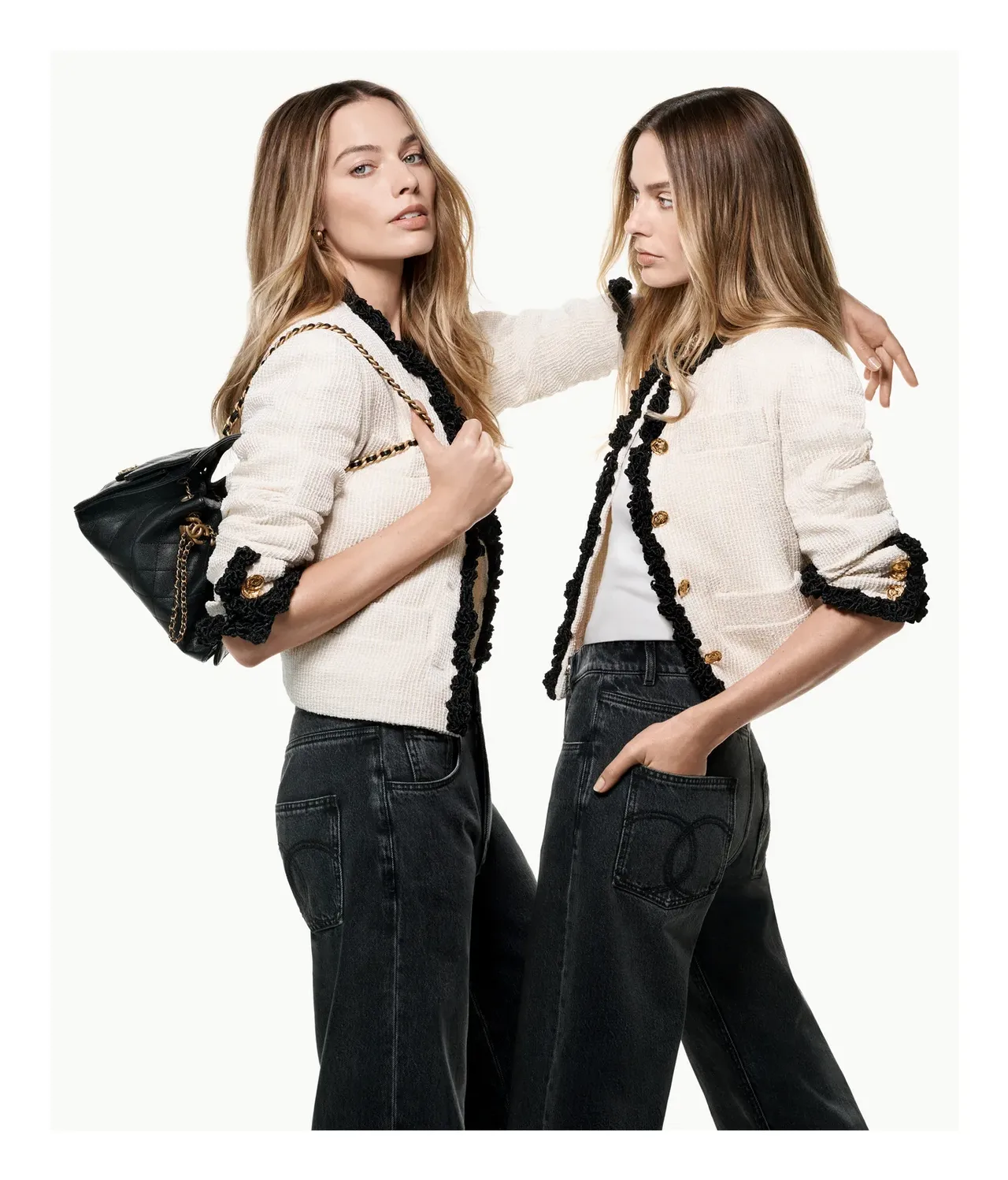 metal-chanel-25-handbag-03