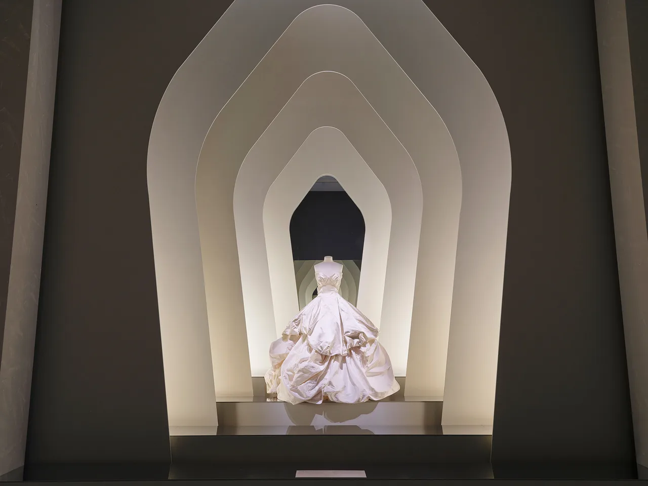 Westwood-Kawakubo-METAL-9