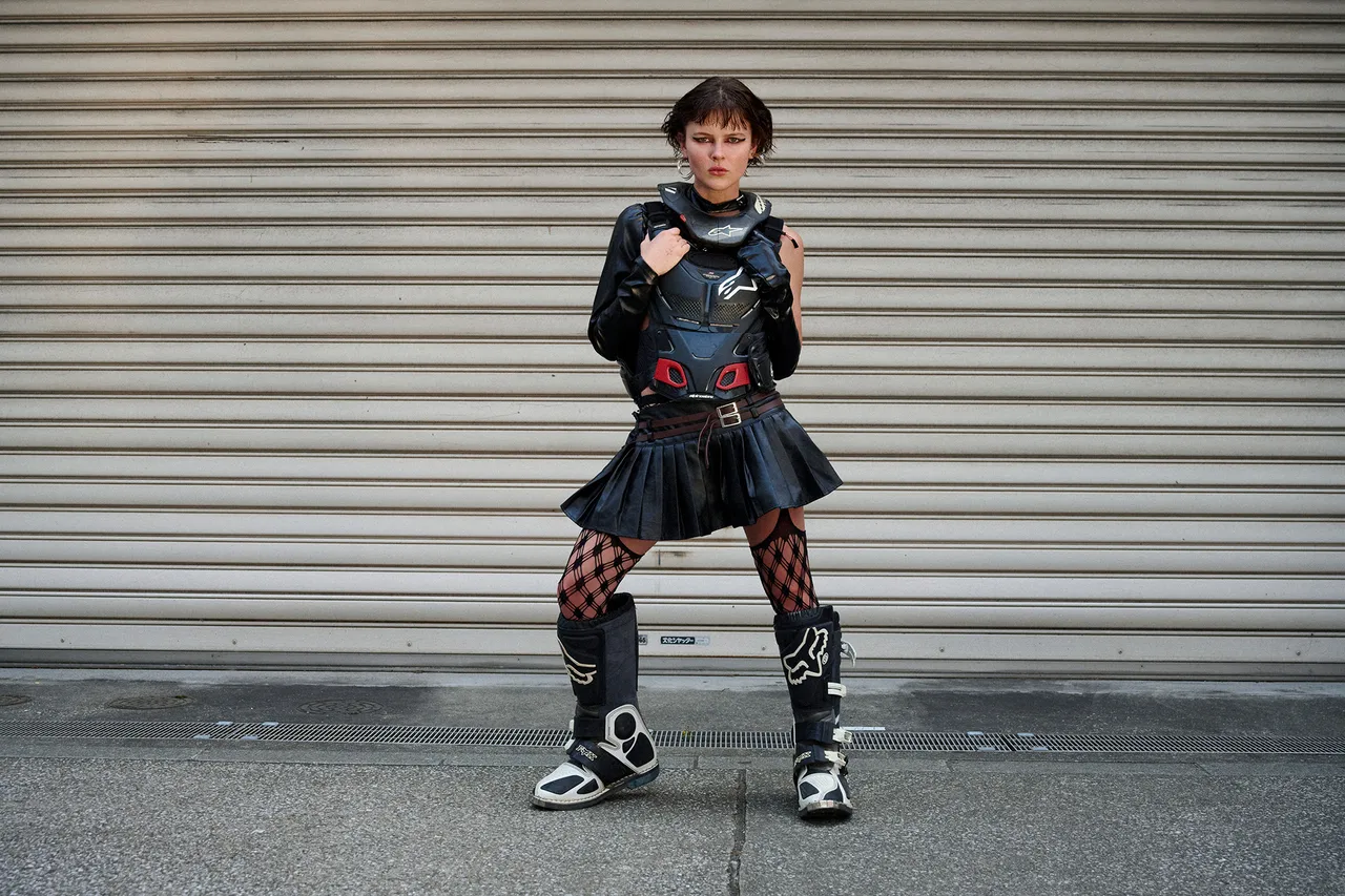 Heinrich Benjamin Metalmagazine 10