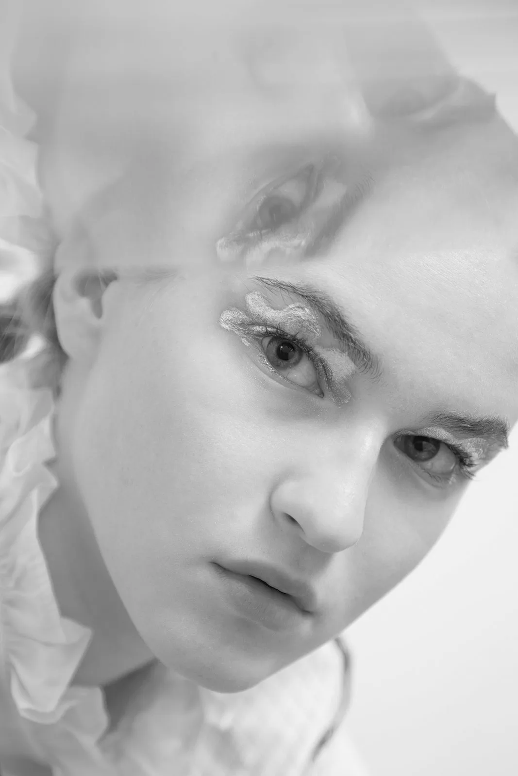 Cecilie Bahnsen Metalmagazine 17