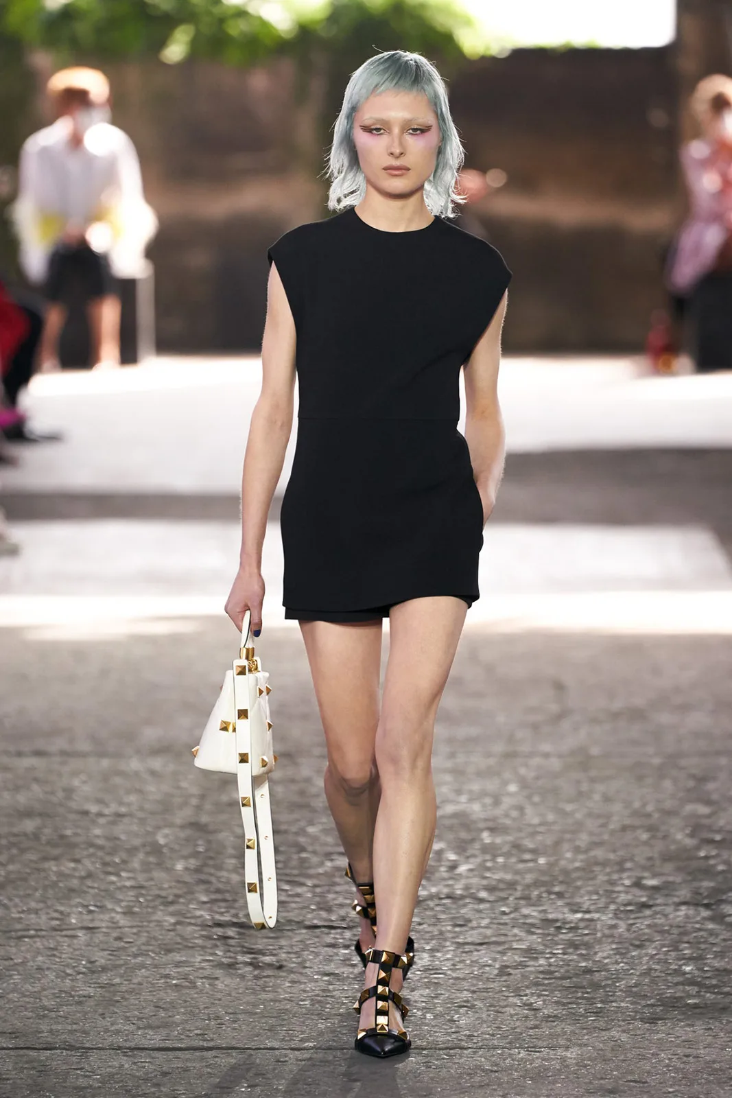 Valentino Metalmagazine 2