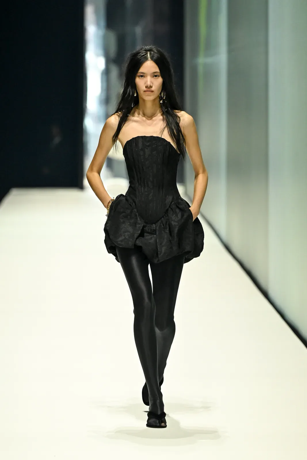metal-hm-fw26-44.webp