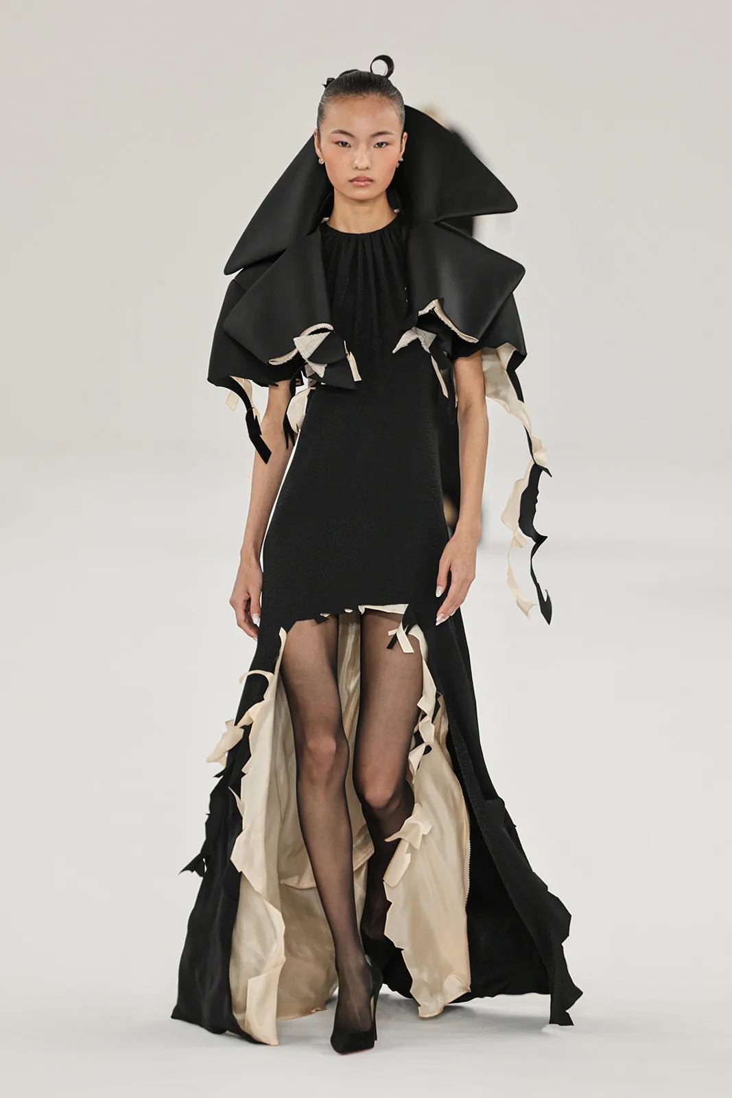 VIKTOR_ROLF_HC_SS24_2