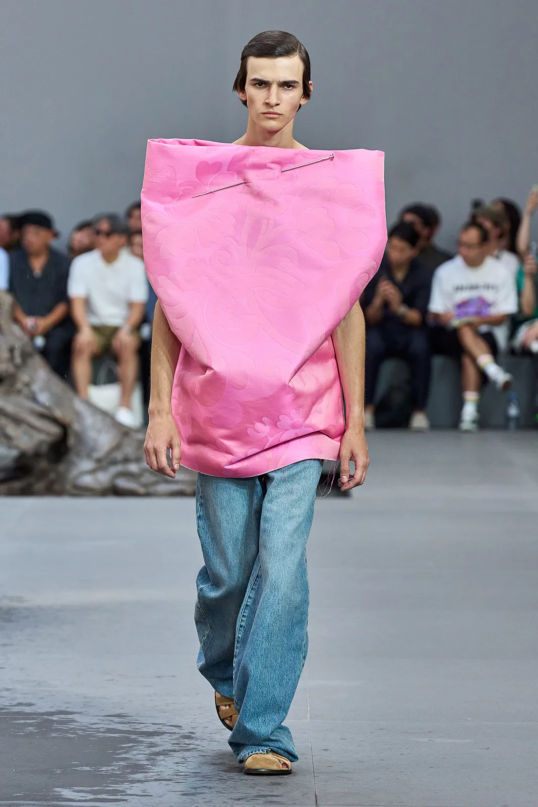 Loewe S S 2024 13