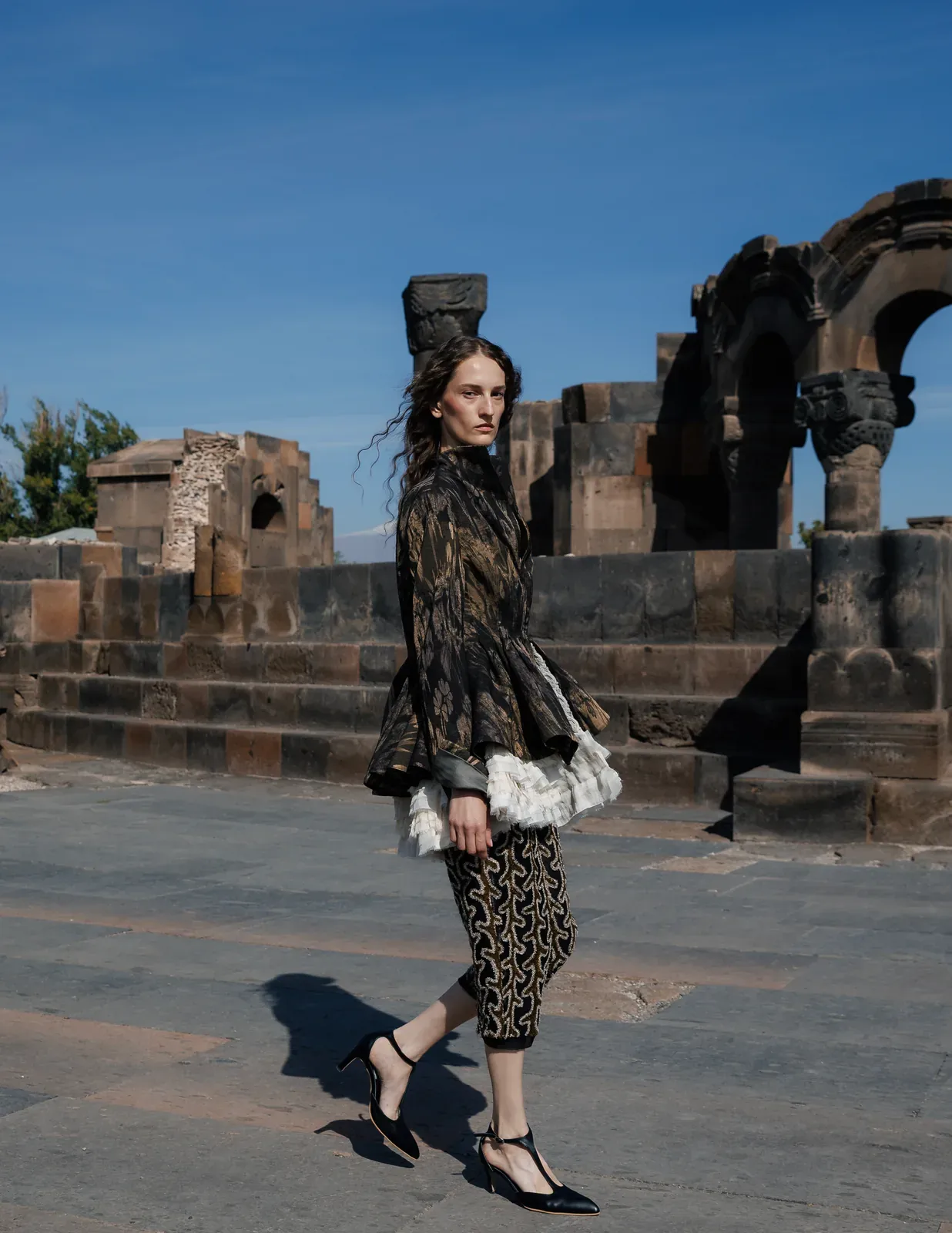 metal-yerevan-fashion-week-2026-ruzane-01