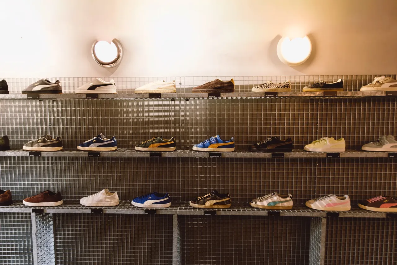 metal-puma-cafe-06