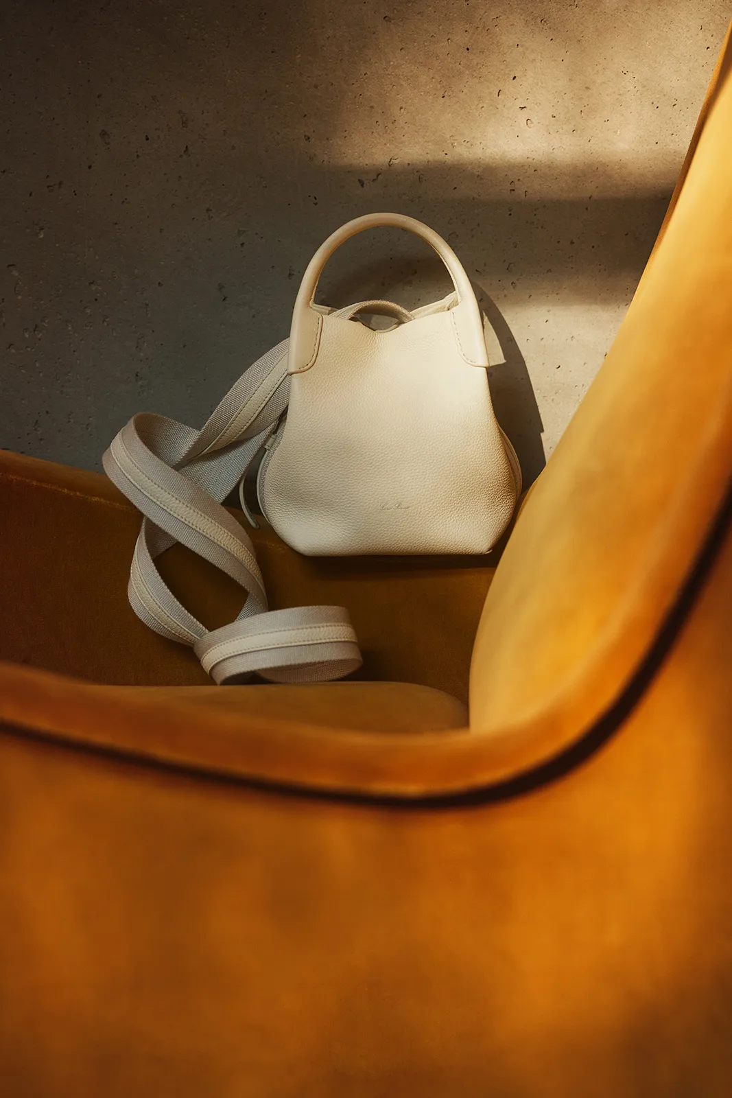 Loro Piana Bale Bag S S23 Adv Campaign 5